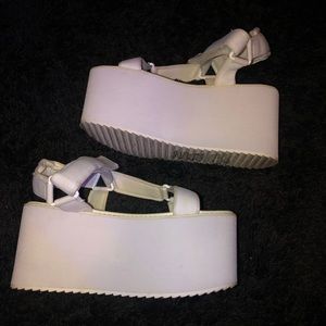 YRU white platforms